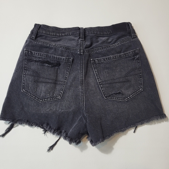 American Eagle Shorts Black Wash Denim Cutoff Raw Hem 5 Pocket Style Size 6 - Picture 5 of 7